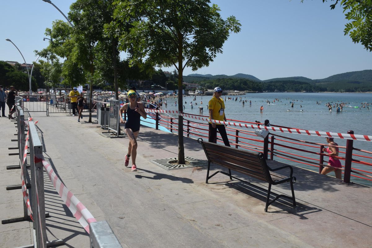 Modern Pentatlon Biathle-Triathle Türkiye Şampiyonası Kocaeli\'de başladı