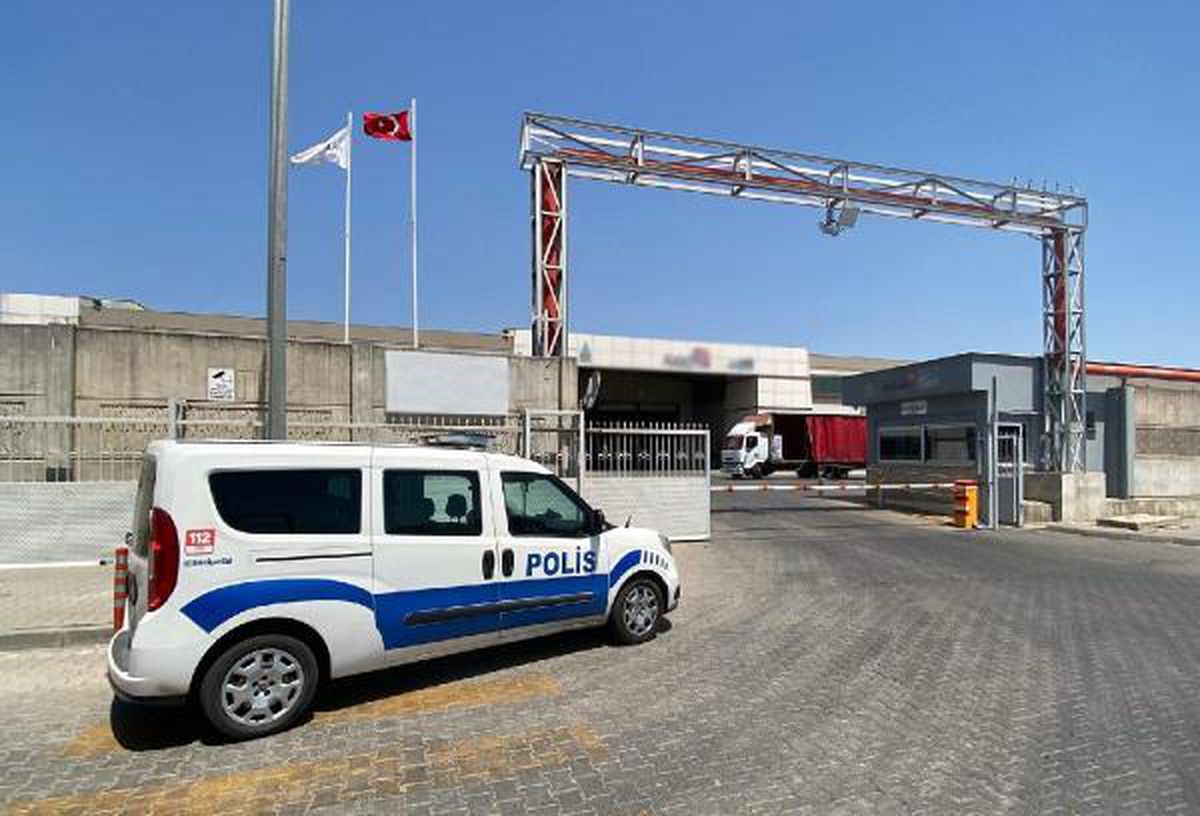 Nazilli\'de selüloz fabrikasında patlama