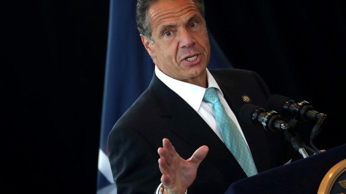 New York Valisi Cuomo \'birçok kadına cinsel tacizde bulundu\'