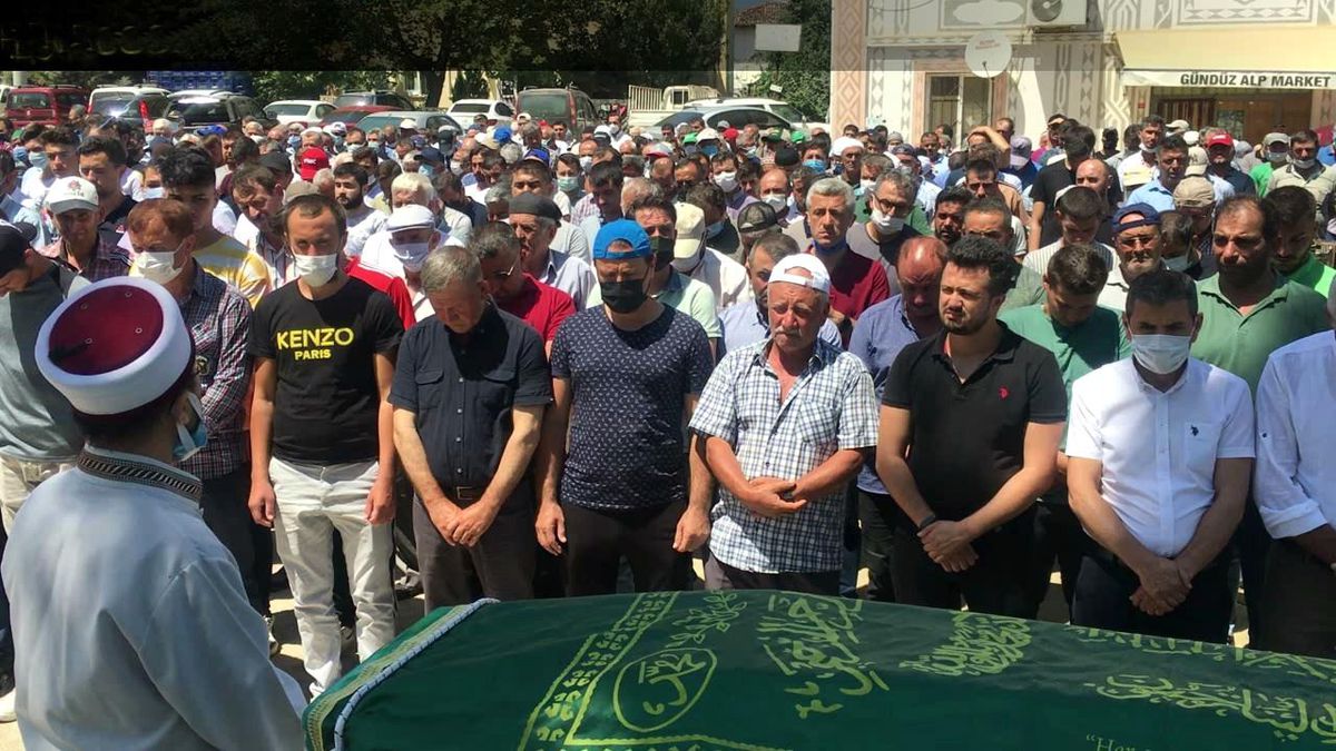 Son dakika haberi | Osmaneli\'nde traktör kazasında ölen vatandaş toprağa verildi