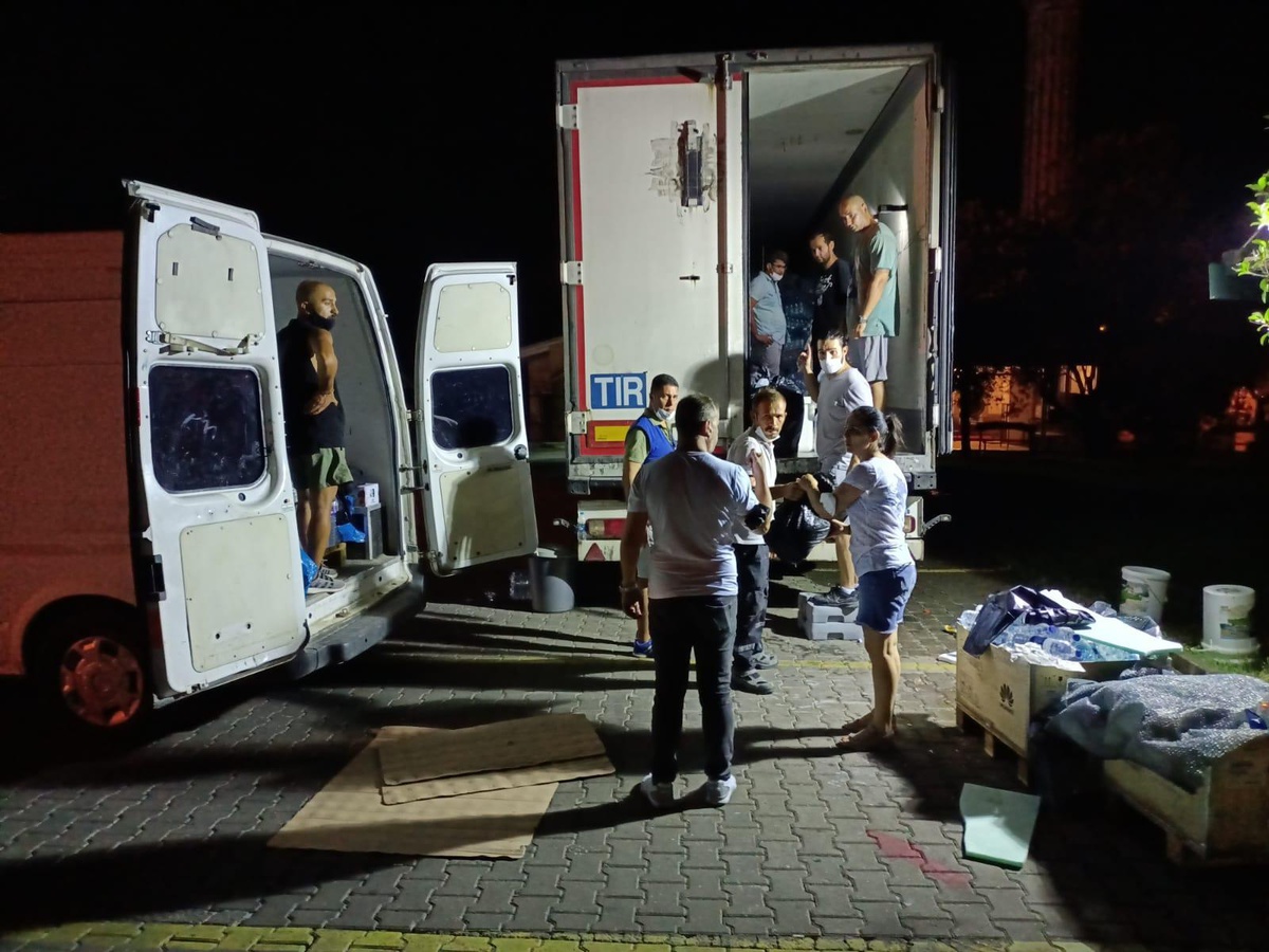 Son dakika haber | Pazaryeri Belediyesinden Marmaris yangınına yardım eli