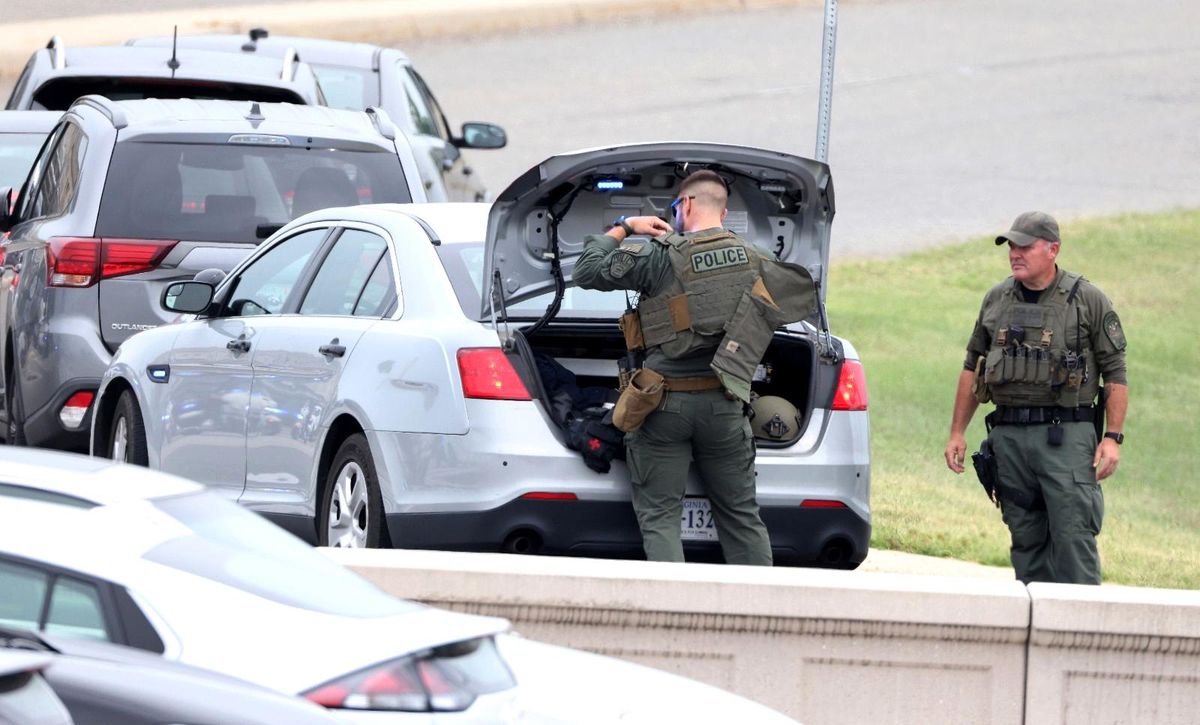 Son dakika haberi | Pentagon\'daki silahlı saldırıda 1 polis memuru hayatını kaybetti