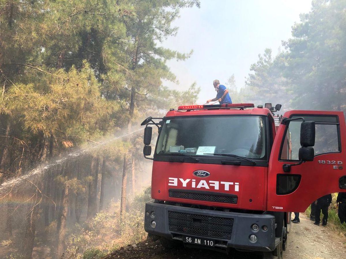 Siirt belediyesi itfaiye ekipleri, Manavgat\'ta görev yapmaya başladı