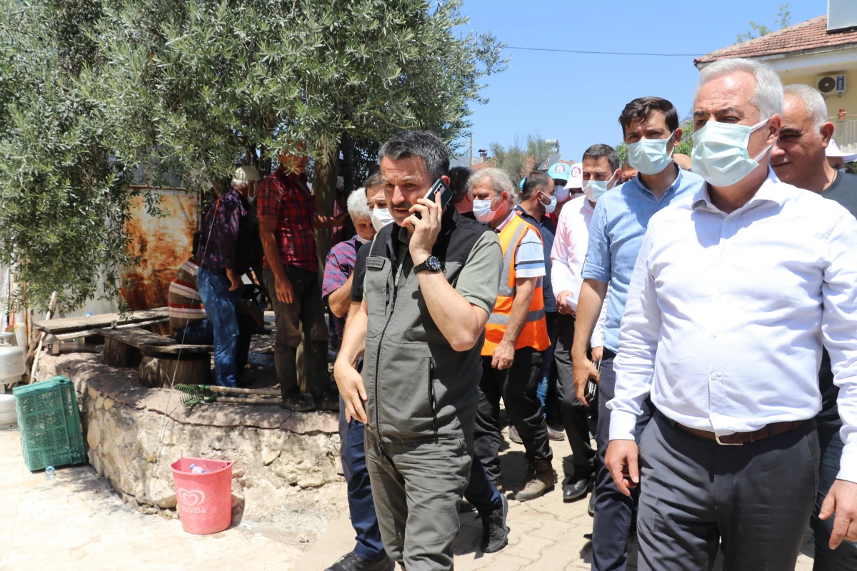 Tarım ve Orman Bakanı Pakdemirli, Isparta\'daki orman yangını bölgesinde incelemelerde bulundu Açıklaması