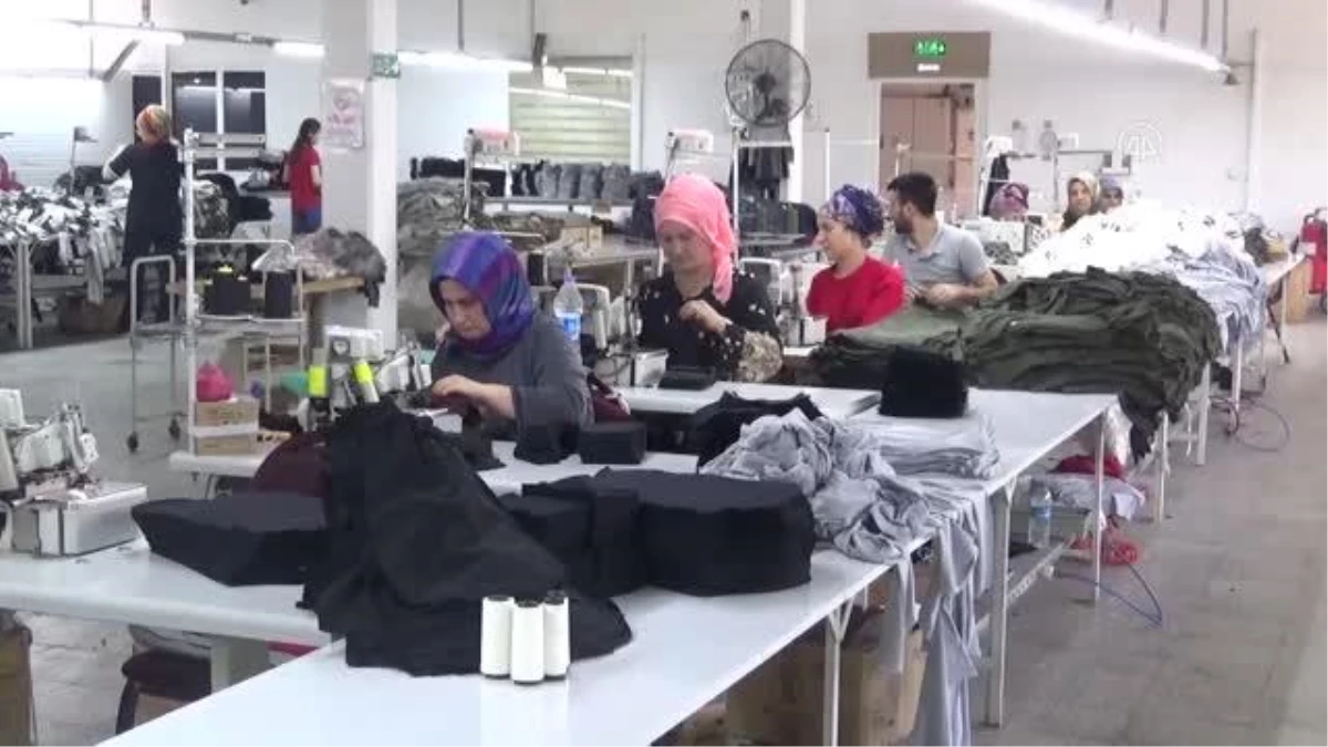 Taşova Belediye Başkanı Öztürk\'ten tekstil atölyesine ziyaret