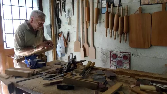 Unutulmaya yüz tutmuş ahşap oymacılığı mesleği oldu Unutulmaya yüz tutmuş ahşap oymacılığı mesleği oldu