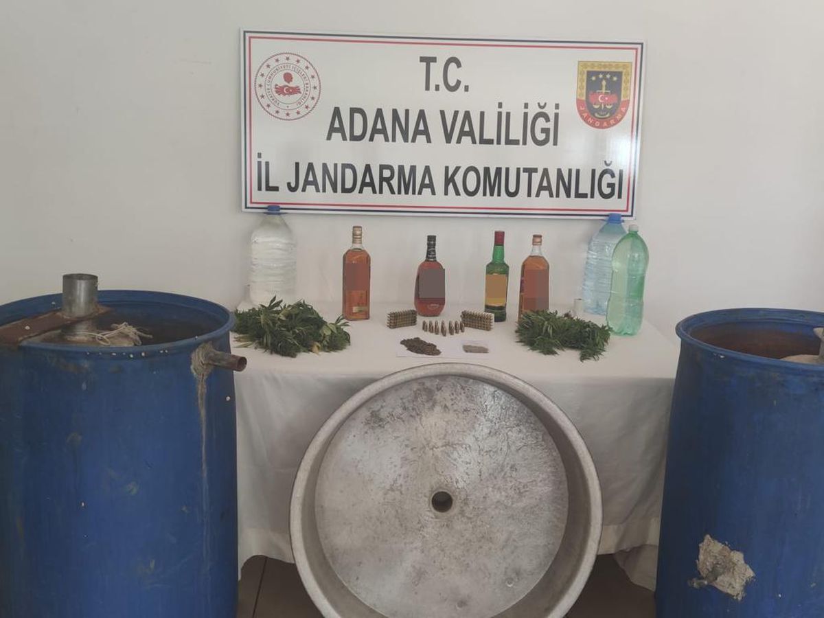 Adana\'da 1050 litre sahte içki ele geçirildi