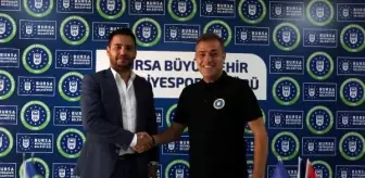 Bursa Büyükşehir Belediyespor'da başantrenör Levent Zoroğlu imzayı attı