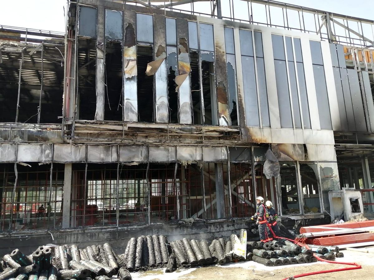Büyükşehir Belediyesi, Ankara\'da çıkan yangının kısa sürede kontrol altına alındığını duyurdu