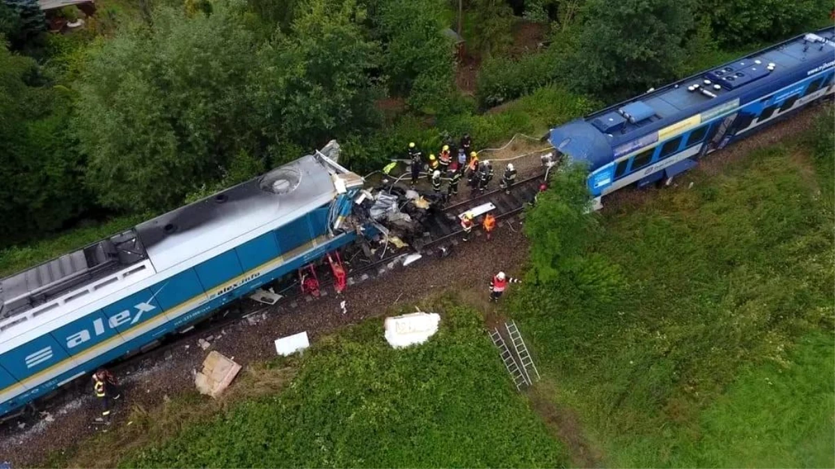 Çekya\'daki tren kazasında can kaybı 3\'e yükseldi