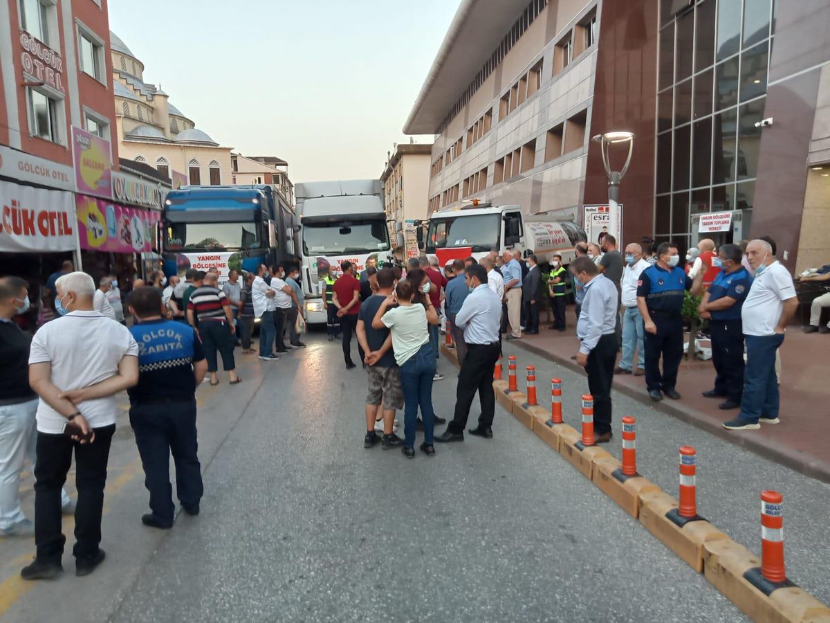 Gölcük\'ten Manavgat ve Marmaris\'e yardım gönderildi