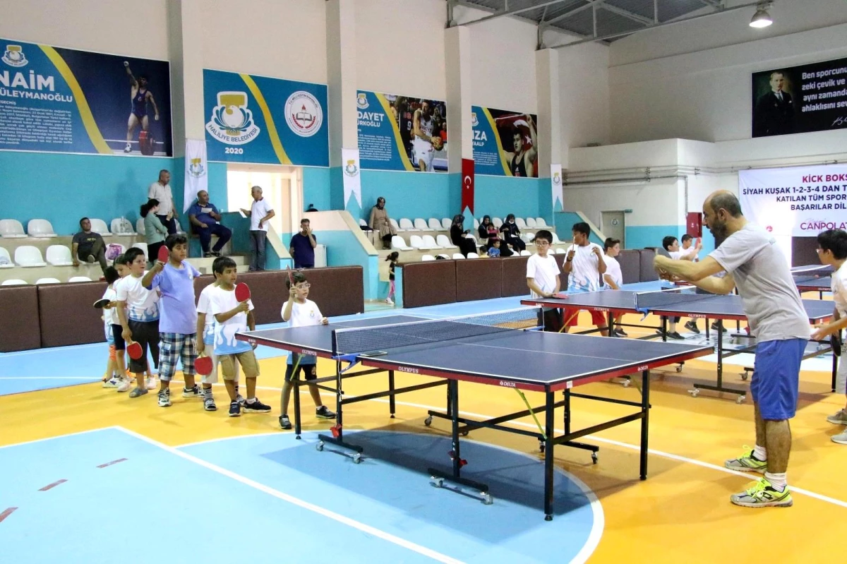 Haliliye\'de masa tenisi kursuna çocuklardan yoğun ilgi