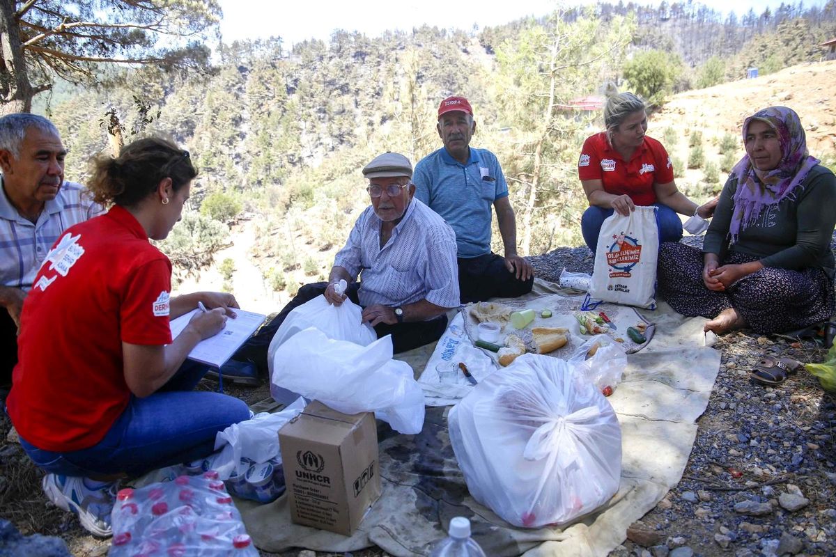 Karalar: "Bu necip milletin bir ferdi olmaktan onur duyuyorum"