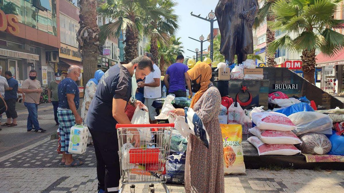 Karasu\'da orman yangınlarından etkilenenler için yardım kampanyası başlatıldı