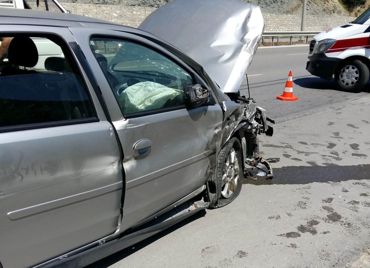 Son dakika... Samsun\'da trafik kazası: 8 yaralı