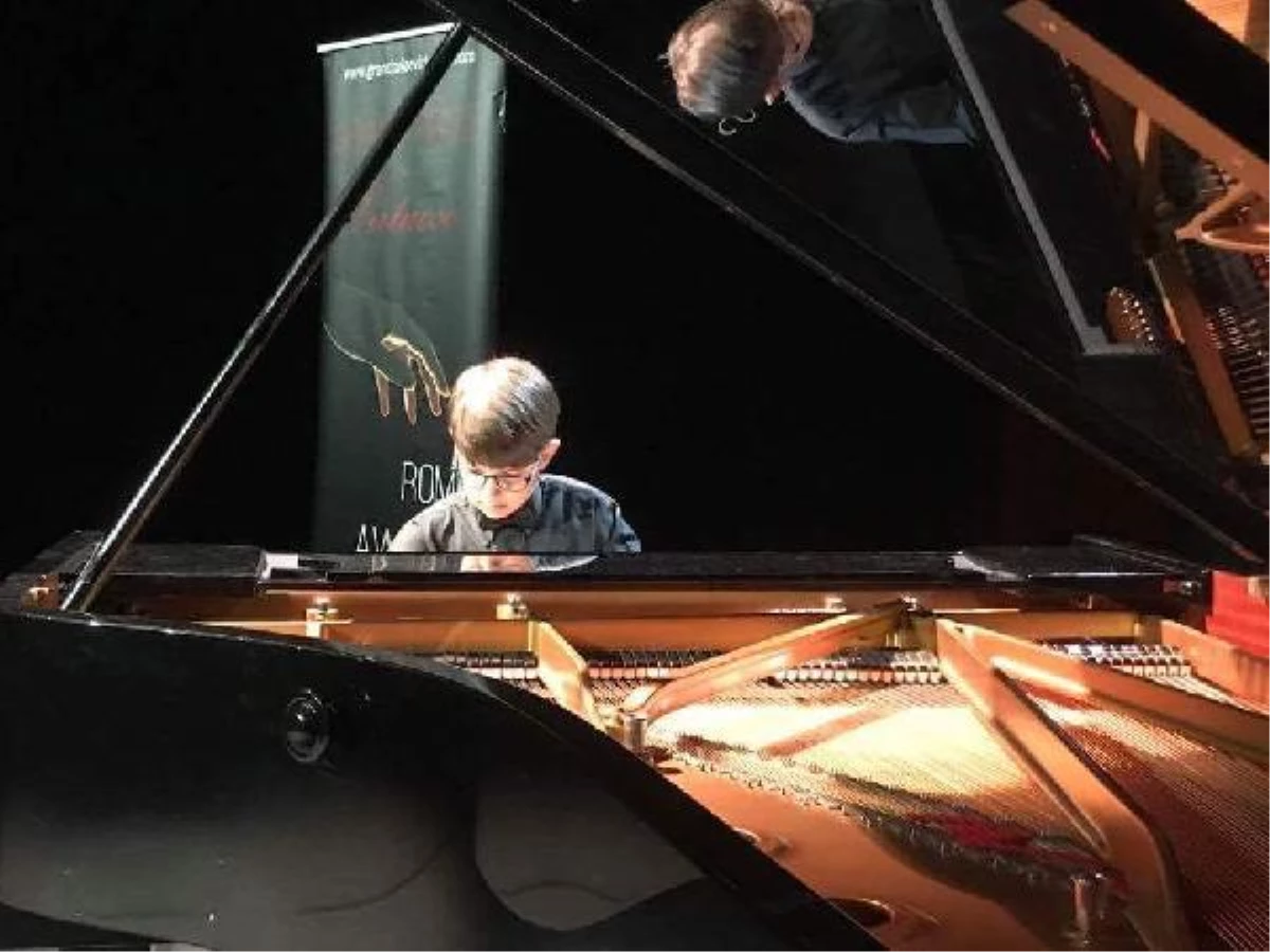 15 yaşındaki piyanist Mert, Avusturya\'da Joseph Haydn Konservatuvarı\'nda eğitim alacak