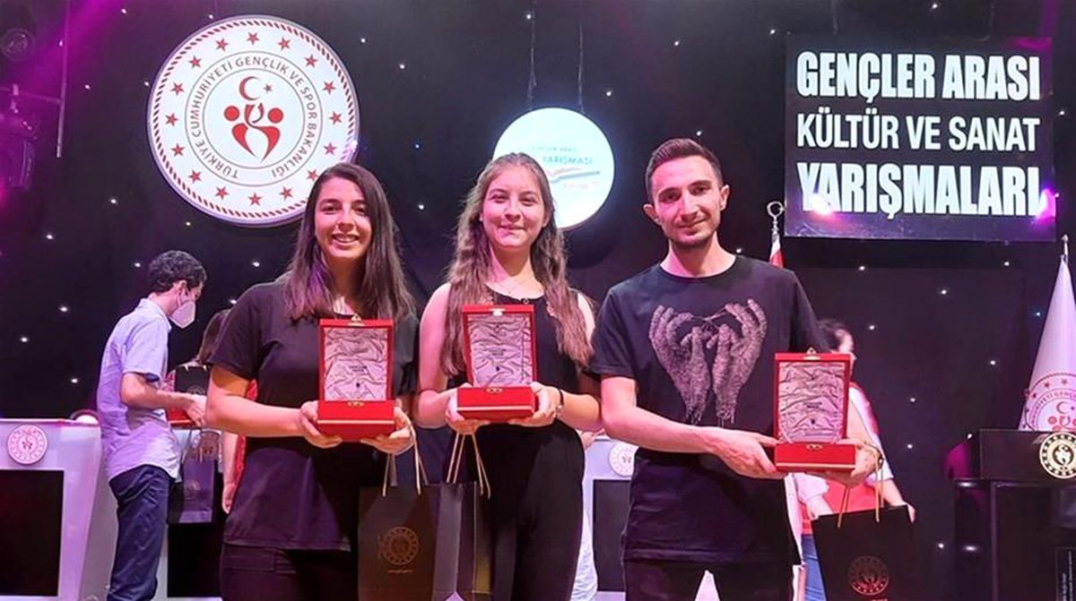 Afyonkarahisarlı gençler Türkiye üçüncüsü oldu