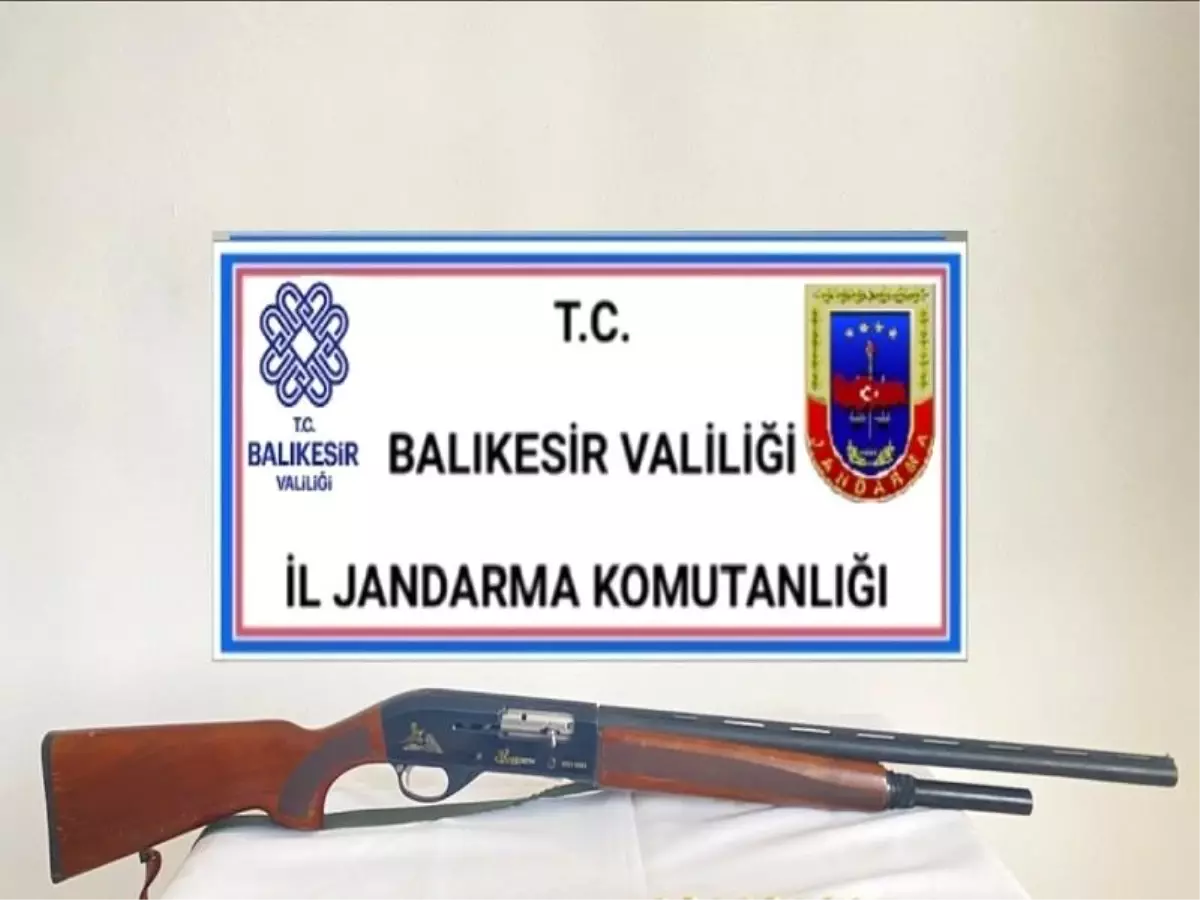 Son dakika haber! Balıkesir\'de jandarmadan 14 şahsa gözaltı
