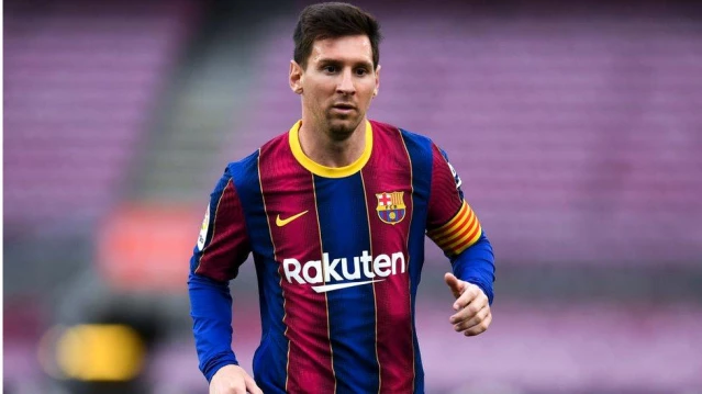 Barcelona, Messi ile yollarının ayrıldığını açıkladı