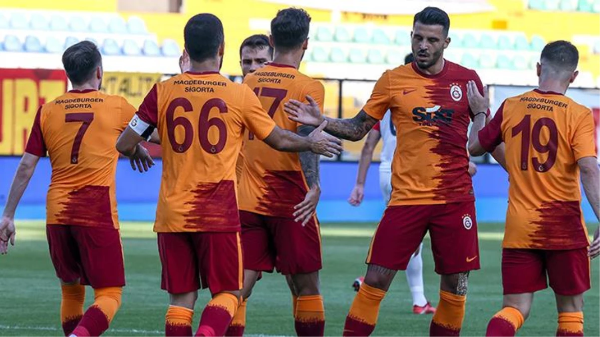 Galatasaray\'da St.Johnstone maçının ilk 11\'i belli oldu! Yeni transferler görücüye çıkıyor