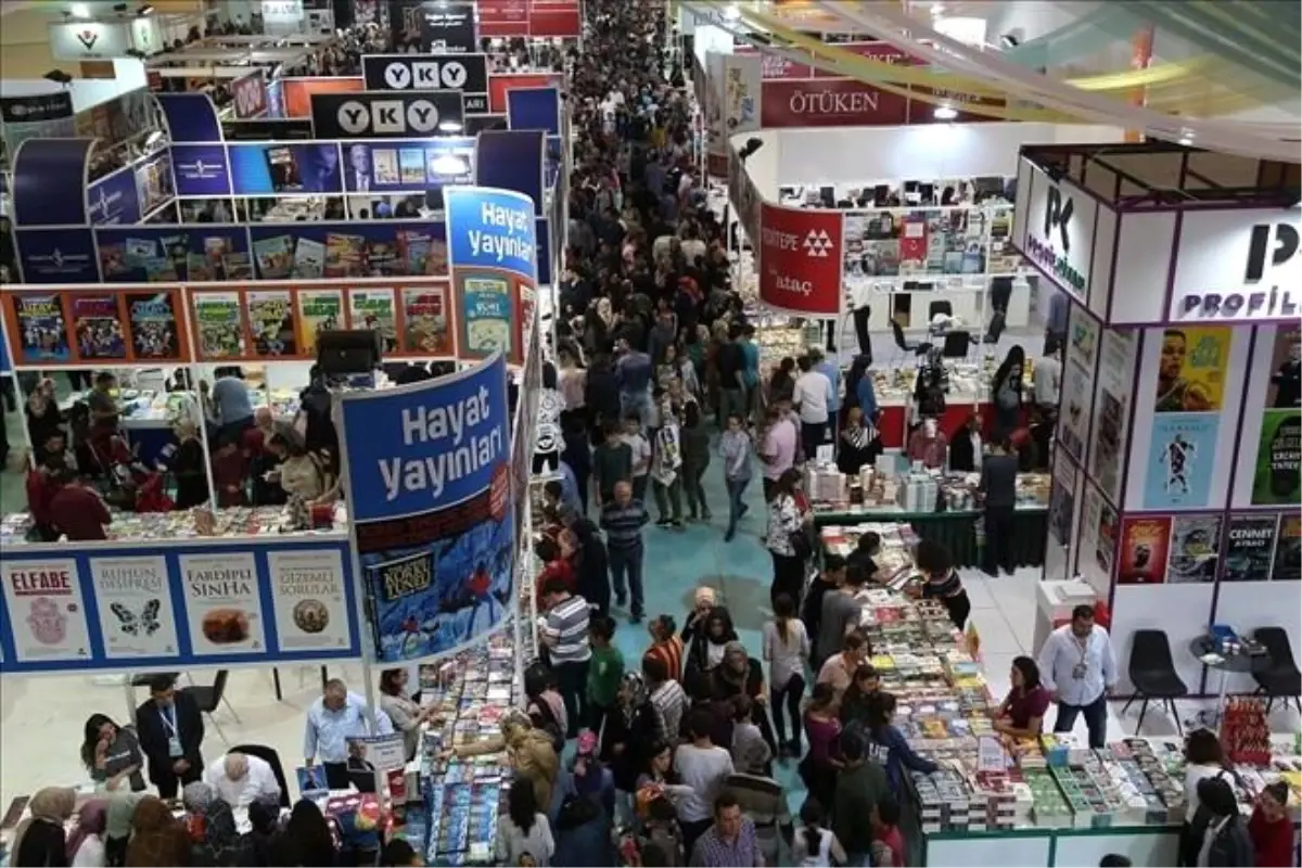 Kitap Fuarı ihaleye çıkıyor