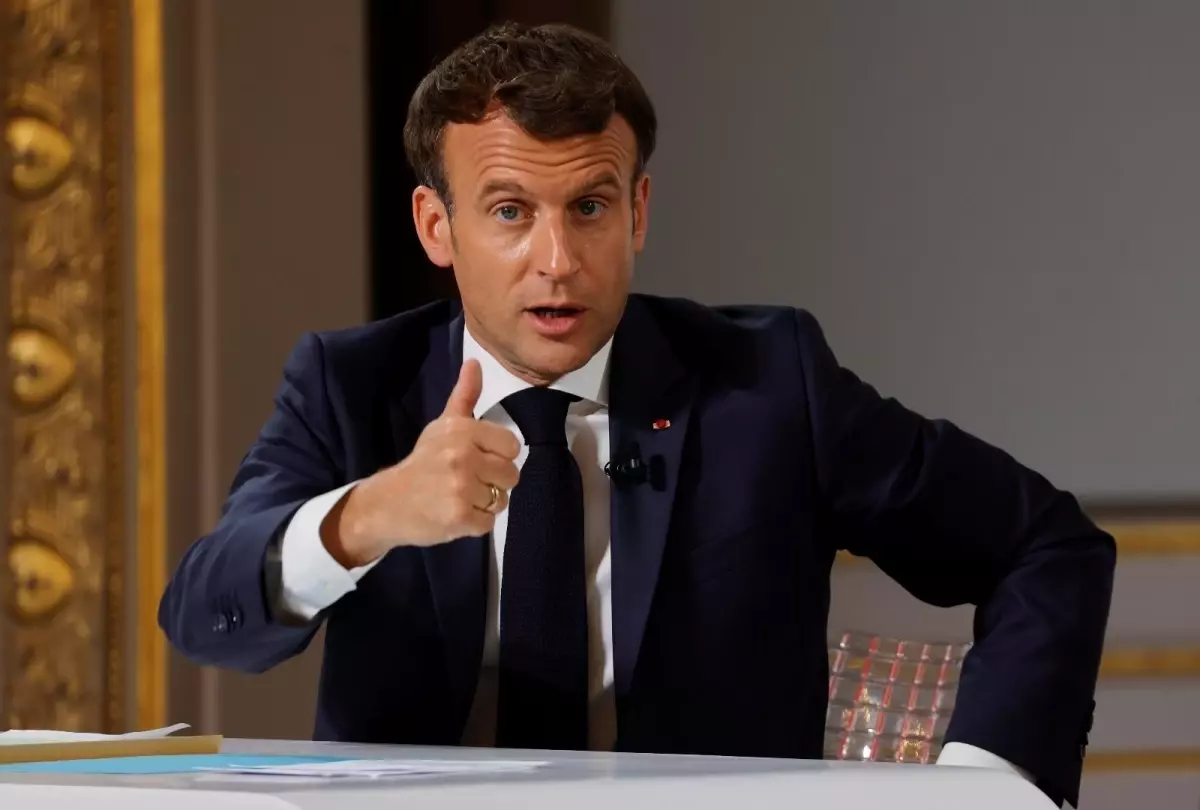Macron ve Aliyev, Ermenistan-Azerbaycan sınırındaki gerginliği görüştü