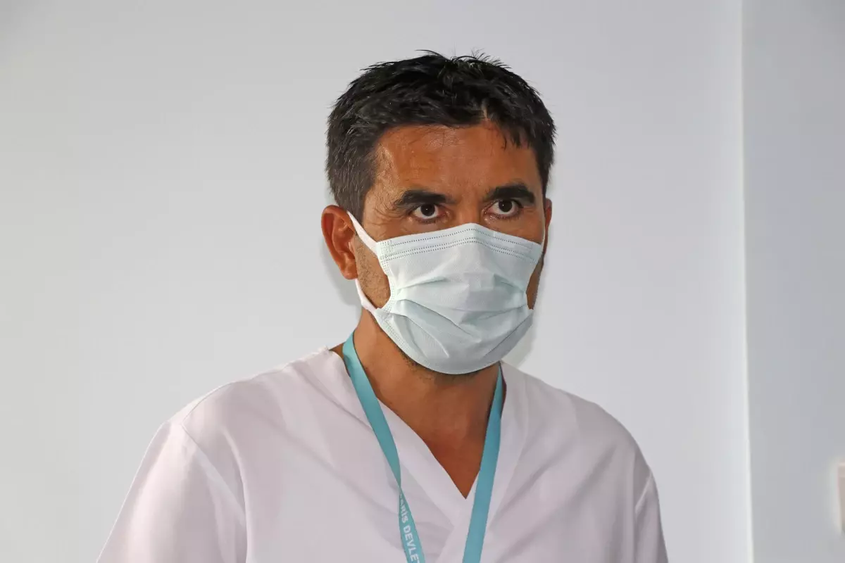 Son dakika haber | Orman yangınına müdahale ederken ayak bileği kırılan Azerbaycanlı itfaiyeci ameliyat edildi