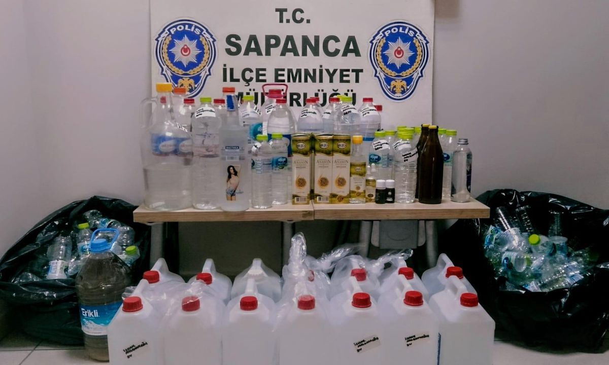 Sakarya\'da sahte içki operasyonu