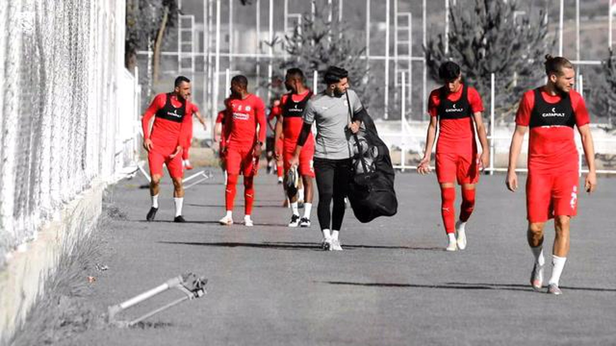 Sivasspor, Dinamo Batumi Maçının Hazırlıklarına Başladı