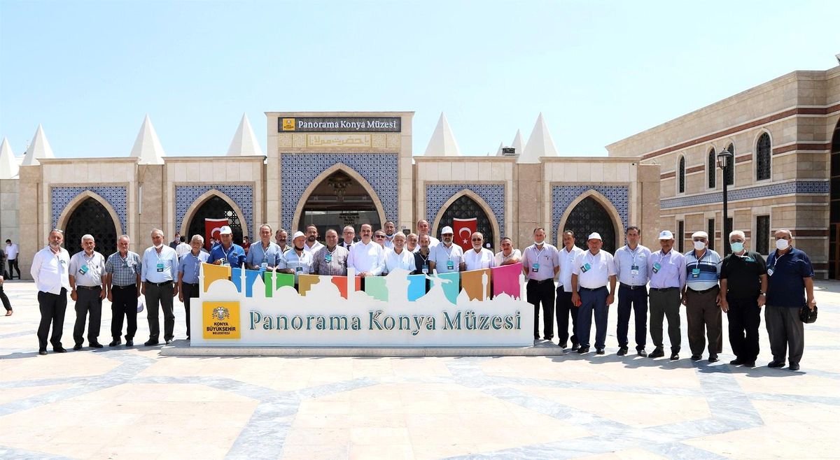 Başkan Altay Akşehir muhtarlarıyla buluştu