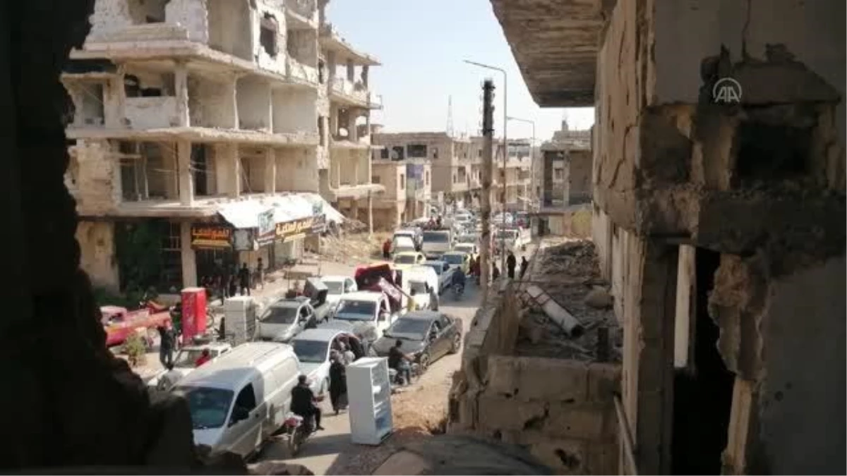 Esed rejimi, Suriye\'nin Dera ilinde saldırdığı mahallelerdeki sivillerin yüzde 80\'ini yerinden etti
