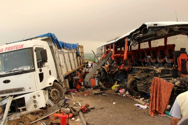 Son dakika haber! Manisa'da 6 kişinin öldüğü otobüs kazasından kurtulan yaralı konuştu
