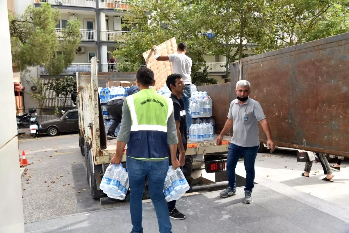 Son dakika haber! Manisa\'dan yangın bölgesine yardımlar sürüyor