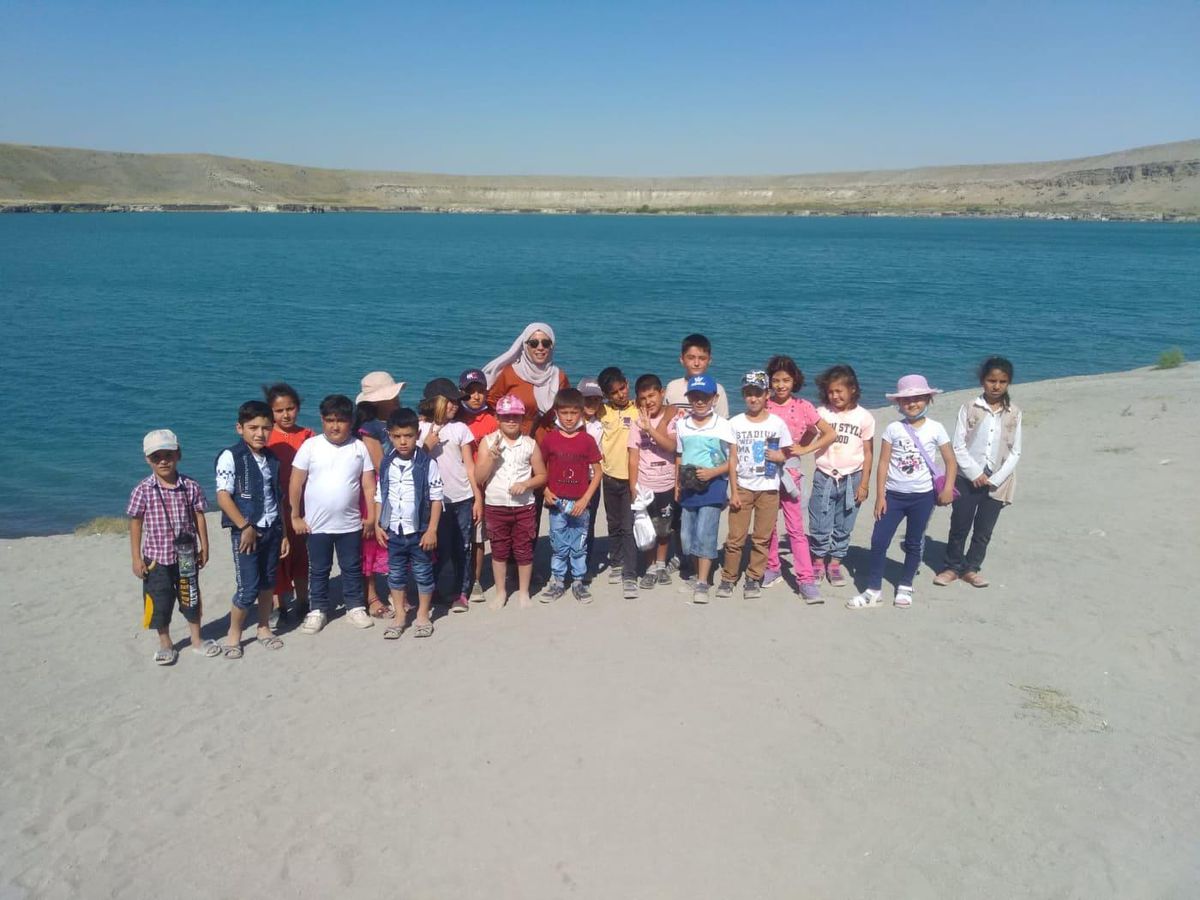 Minikler, Acıgöl\'de çevre temizliği yaptı