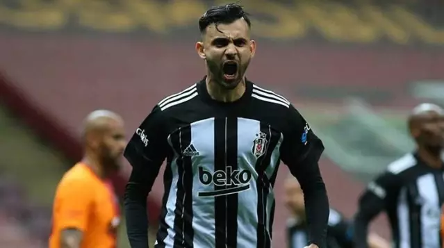 Rachid Ghezzal, Beşiktaş'ta! Siyah-beyazlılar, Leicester City'le her konuda anlaşmaya vardı Rachid Ghezzal, Beşiktaş'ta! Siyah-beyazlılar, Leicester City'le her konuda anlaşmaya vardı