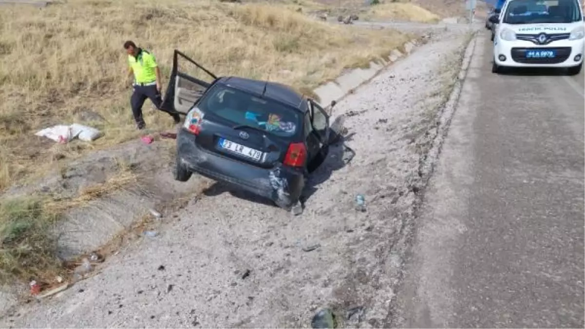 Son dakika haberi... Şarampole devrilen otomobildeki polis memuru öldü, eşi ve 2 çocuğu yaralandı