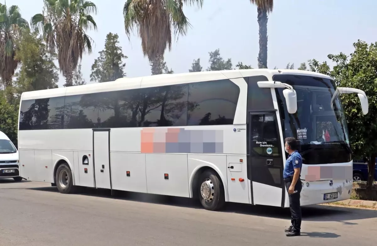 Yolcu otobüsünün şoförü, ekmek teknesinin bagajında ölü bulundu