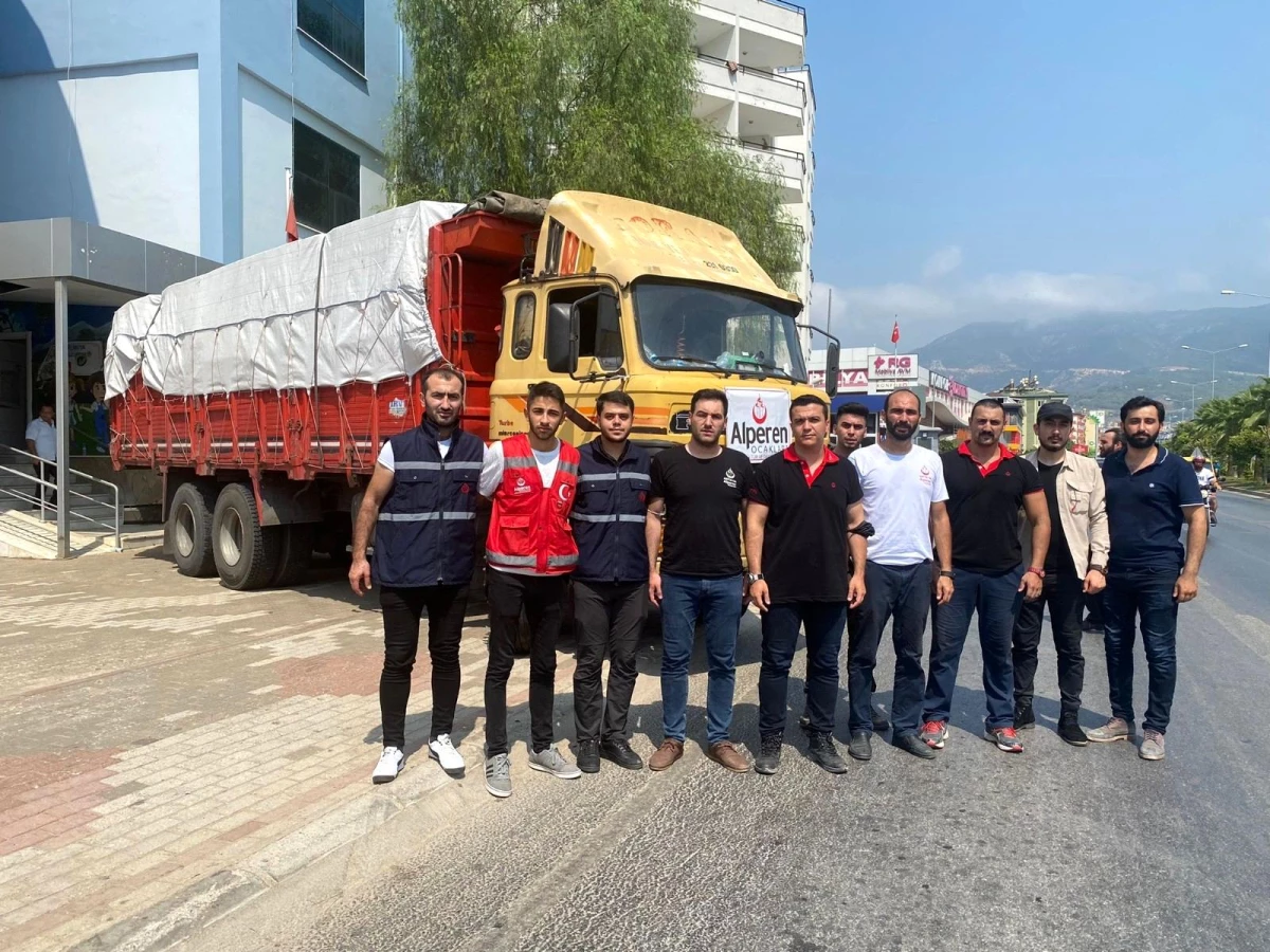 Alperen Ocakları Antalya\'da yangın bölgesindeki çalışmalara katıldı