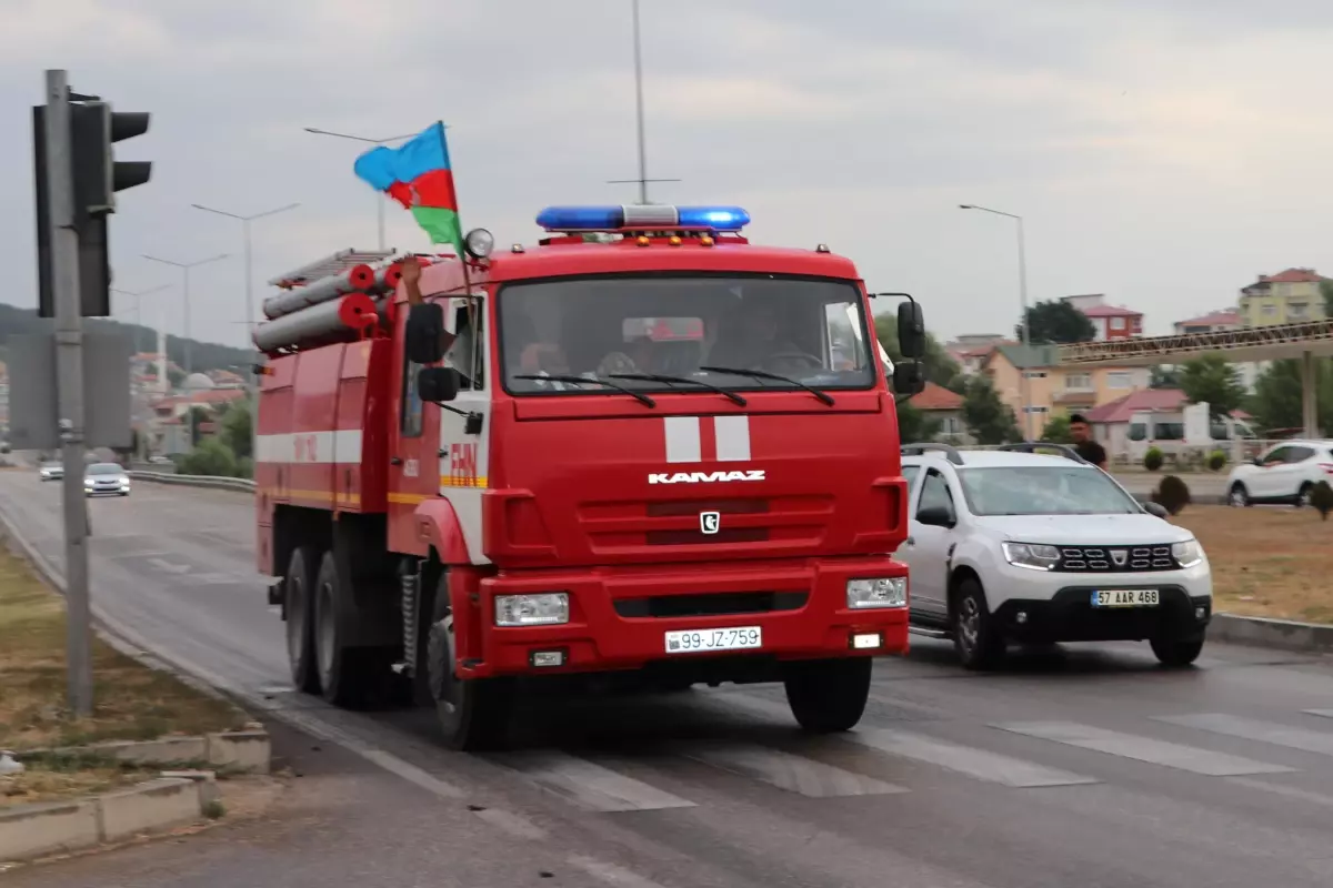 Azerbaycan\'ın orman yangınlarına müdahale için gönderdiği üçüncü ekip Havza\'dan geçti