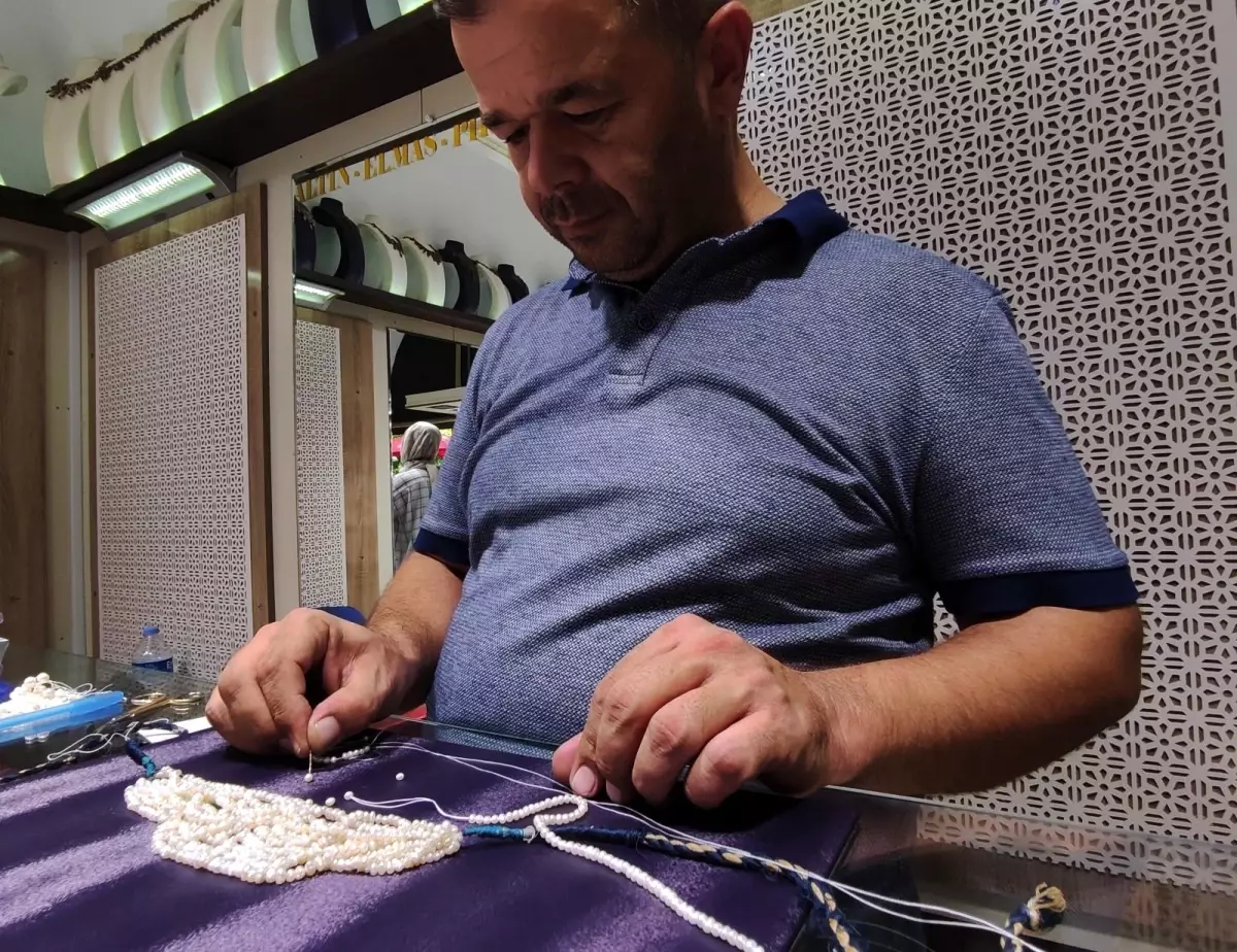 Yerde görsek ne olduğunu anlamayız! Bu incinin gramı altından 5 kat daha değerli