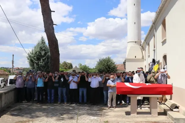 Edirneli gazi askeri törenle son yolculuğuna uğurlandı