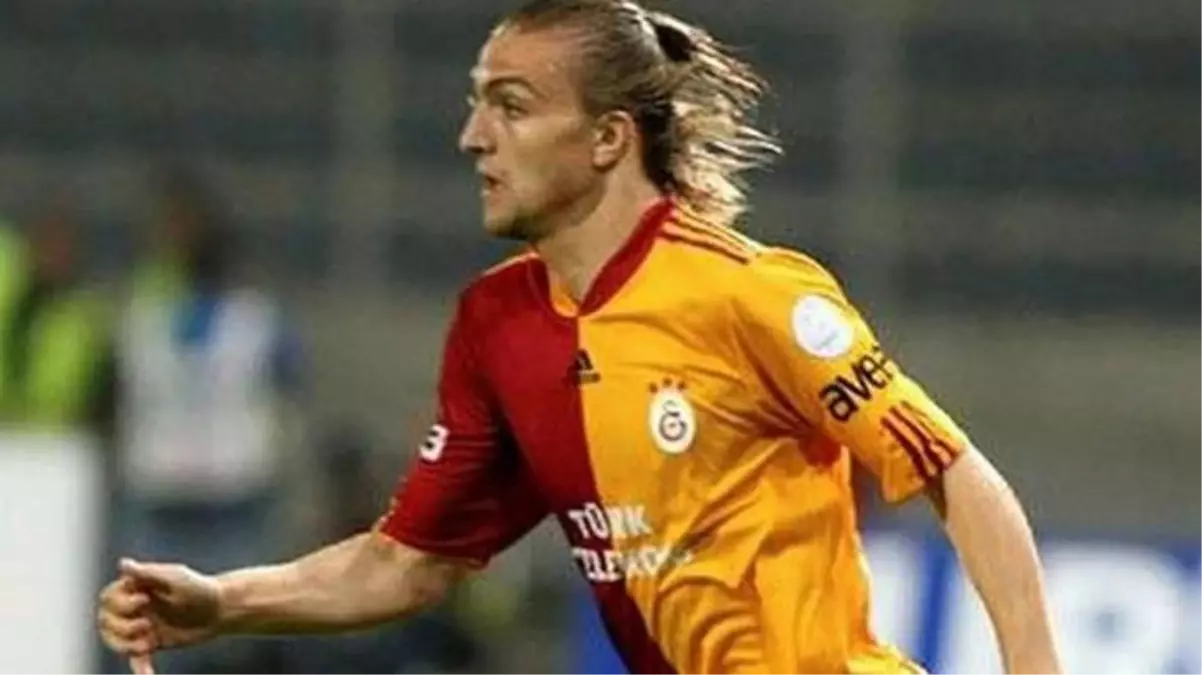 Sarı-Lacivertli kulüpte kadro dışı bırakılan Caner Erkin, Galatasaray\'la görüşüyor