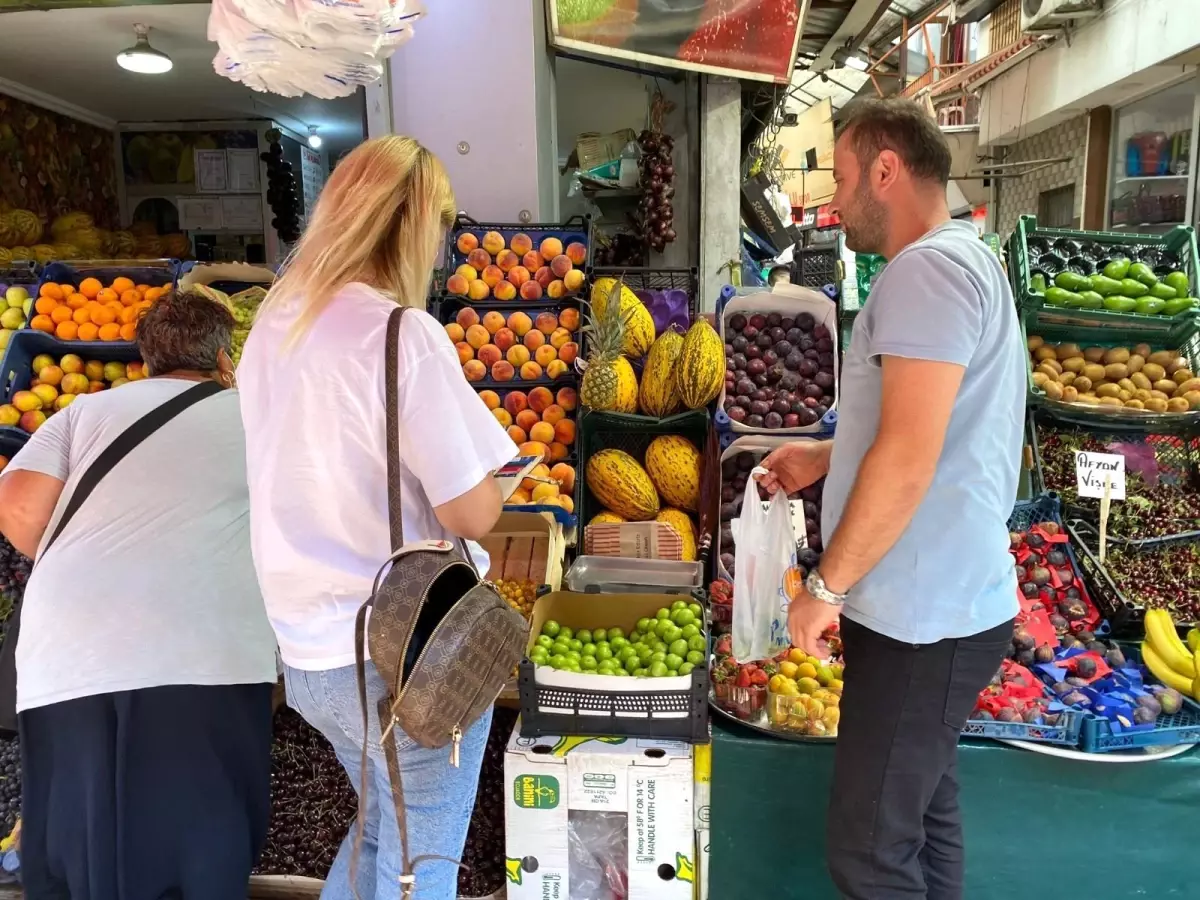 40 liradan satıldı, alabilen aldı! Papaz eriği gurbetçilerin yoğun ilgisiyle karşılaştı