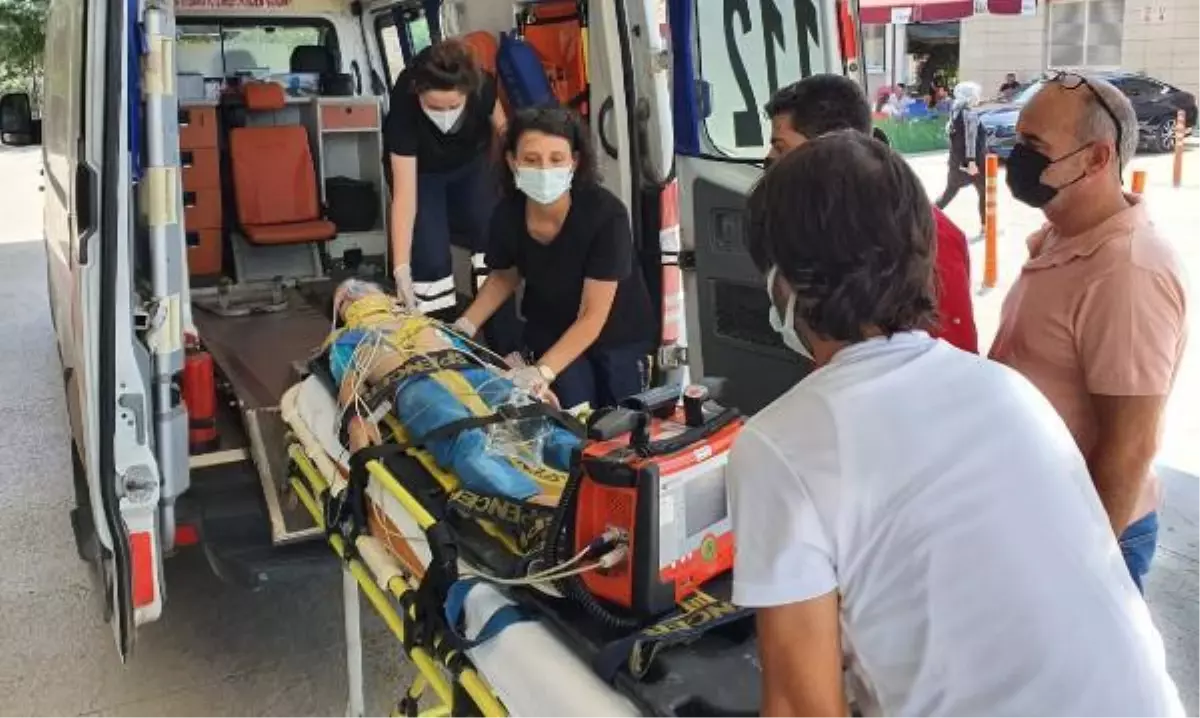 MARKETTEN ÇİKOLATA ALIP OKULA DÖNERKEN TRAKTÖRÜN ALTINDA KALAN RAMİ KURTARILAMADI