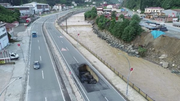 RİZE'DE SEL AFETİNİN ALTYAPI HASARI ORTAYA ÇIKTI