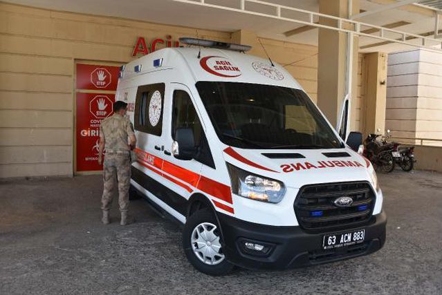 ŞANLIURFA - Arazi anlaşmazlığı kavgası: 4 yaralı ŞANLIURFA - Arazi anlaşmazlığı kavgası: 4 yaralı