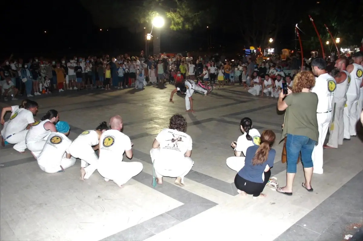 Sinop\'ta capoeira gösterisi ilgi çekti