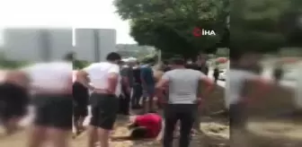 Sürücüsünün direksiyon hakimiyetini kaybettiği kamyon devrildi: 1'i ağır 3 yaralı