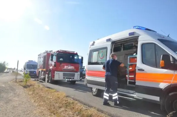 TEKİRDAĞ'DA KAMYON KAZASI: 2 YARALI