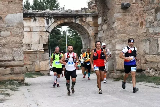 Türkiye'nin en büyük maratonu 'İznik Ultra' başladı